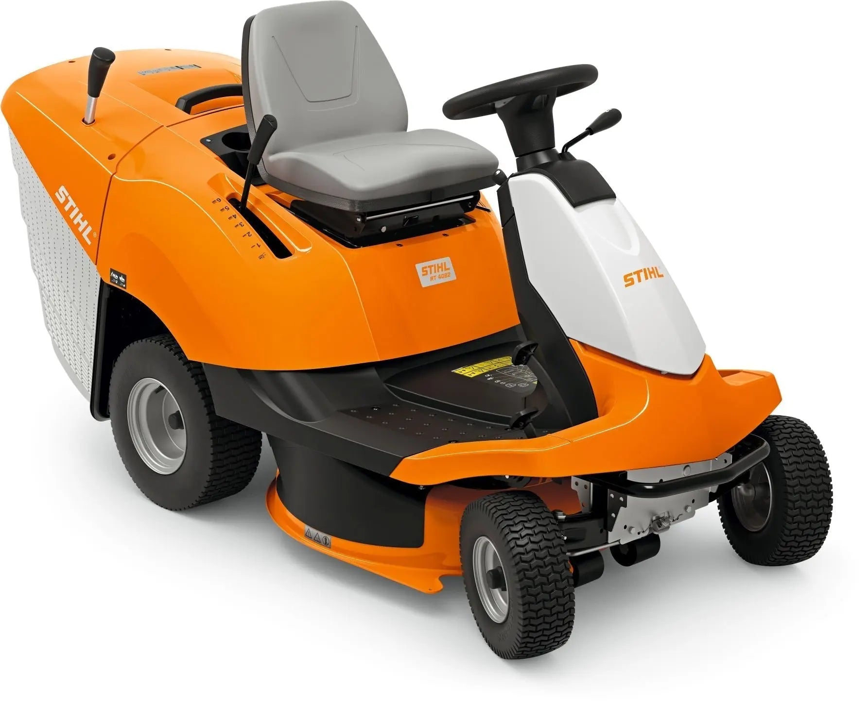 STIHL RT 4082 Aufsitzmäher – Kompakt, Wendigkeit und Leistungsstark für Große Rasenflächen