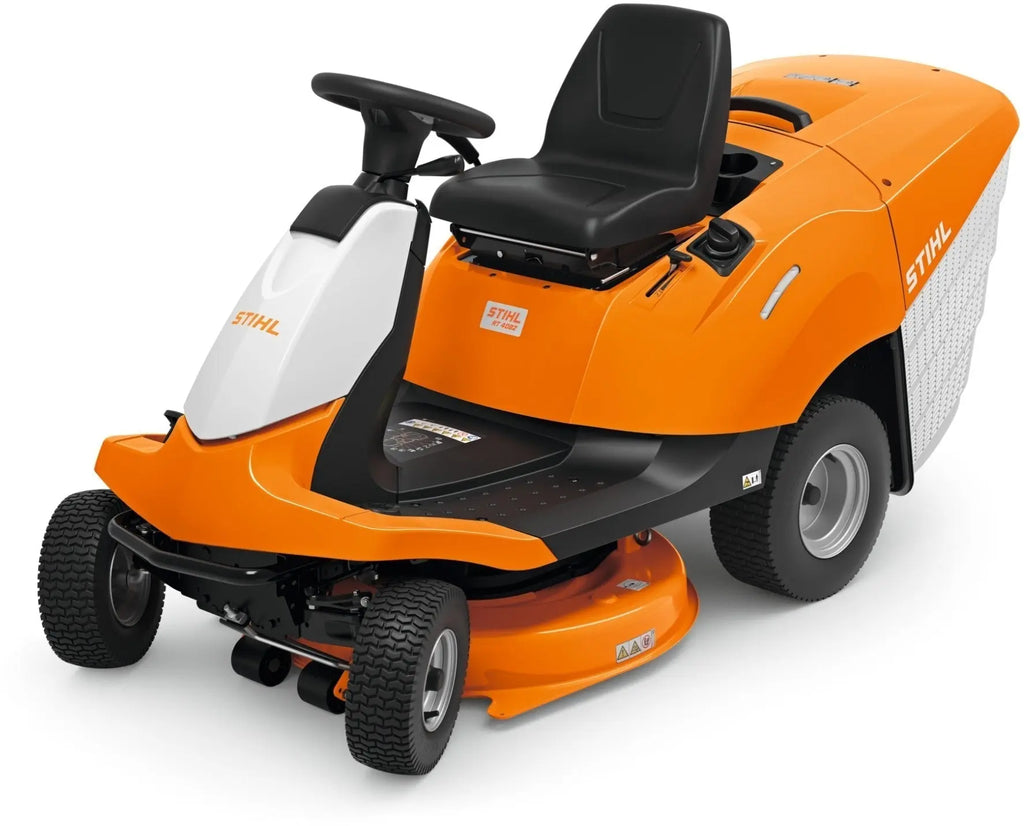 STIHL RT 4082 Aufsitzmäher – Kompakt, Wendigkeit und Leistungsstark für Große Rasenflächen