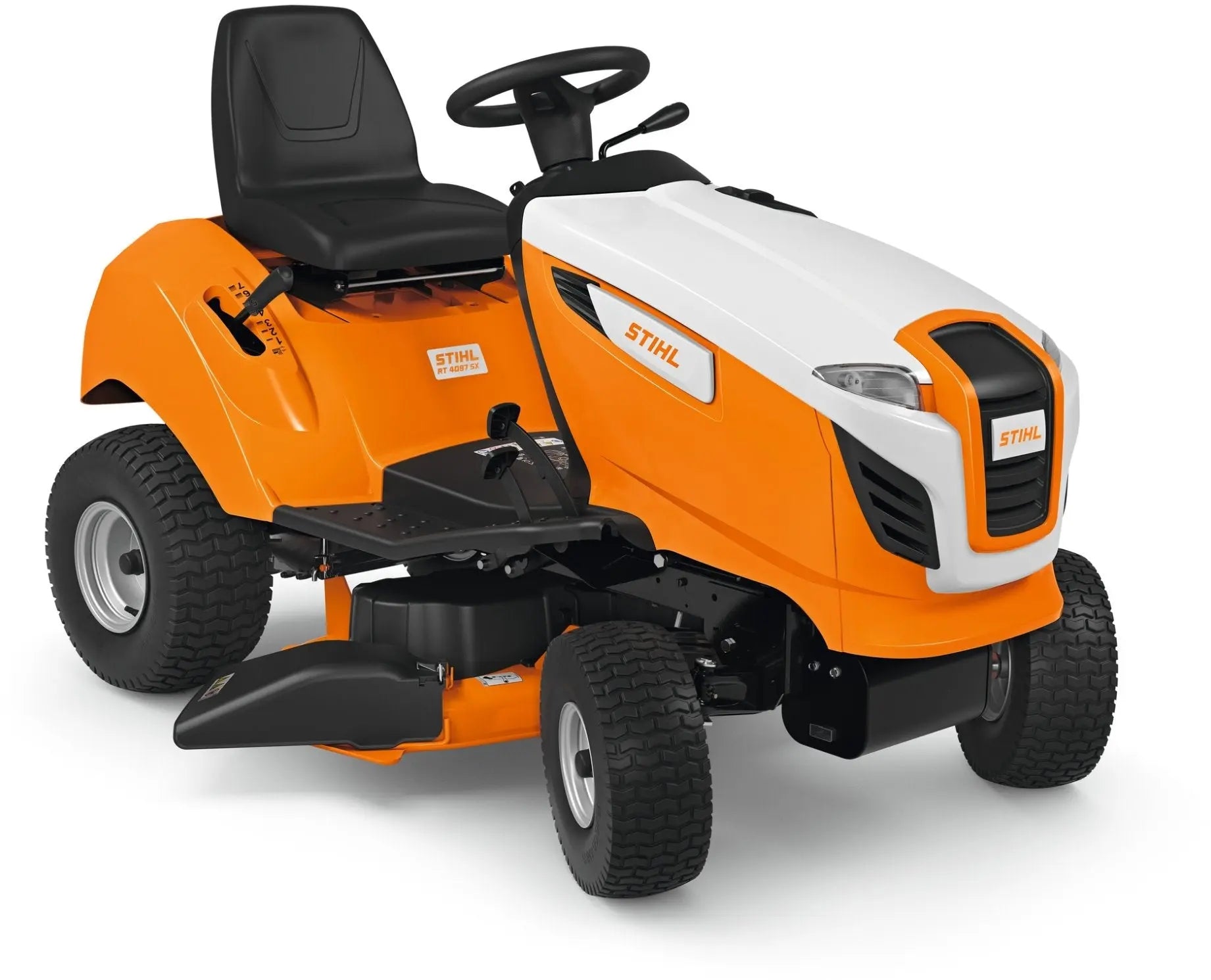 STIHL RT 4097 SX Rasentraktor – Leistungsstarker Aufsitzmäher für große Rasenflächen