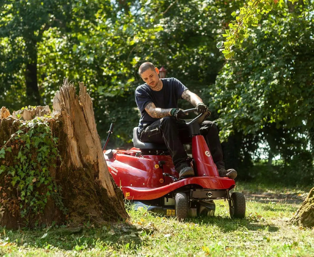 Eurosystems Slalom 67 B&S Aufsitzmäher – Kompakter Rasentraktor mit Briggs & Stratton Motor für Rasenflächen bis 2.500 m²