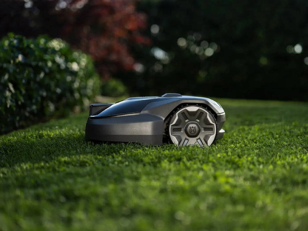 Husqvarna Automower® 308V Mähroboter – Zuverlässige und intelligente Rasenpflege