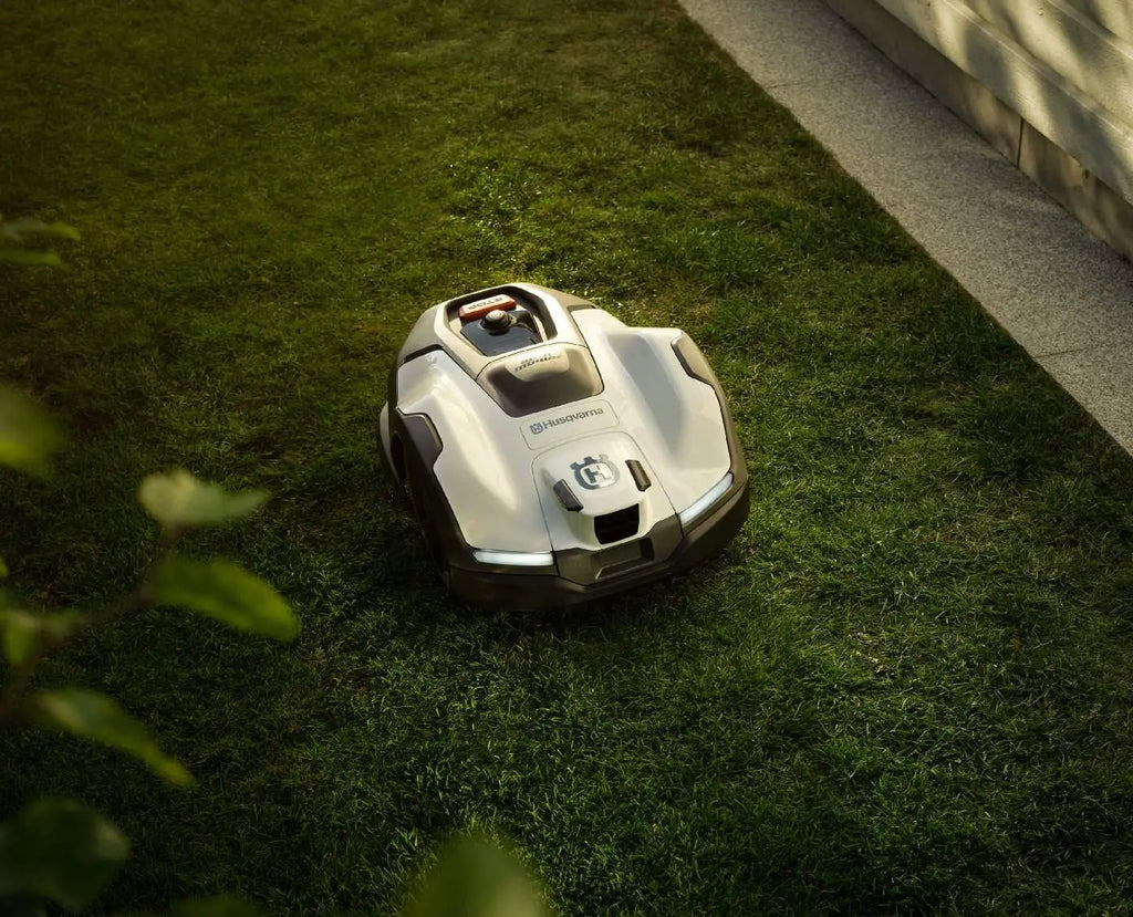 Husqvarna Automower 410VE NERA – Smarter Mähroboter für moderne Gärten