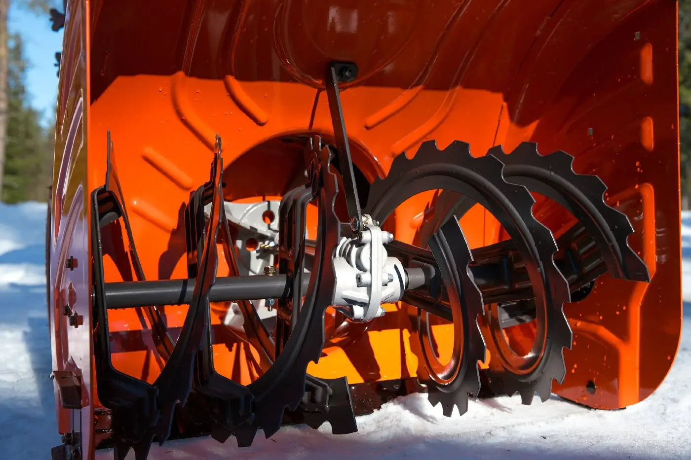 Husqvarna ST 430T Profi-Schneefräse mit Raupenantrieb & Hochleistungsmotor