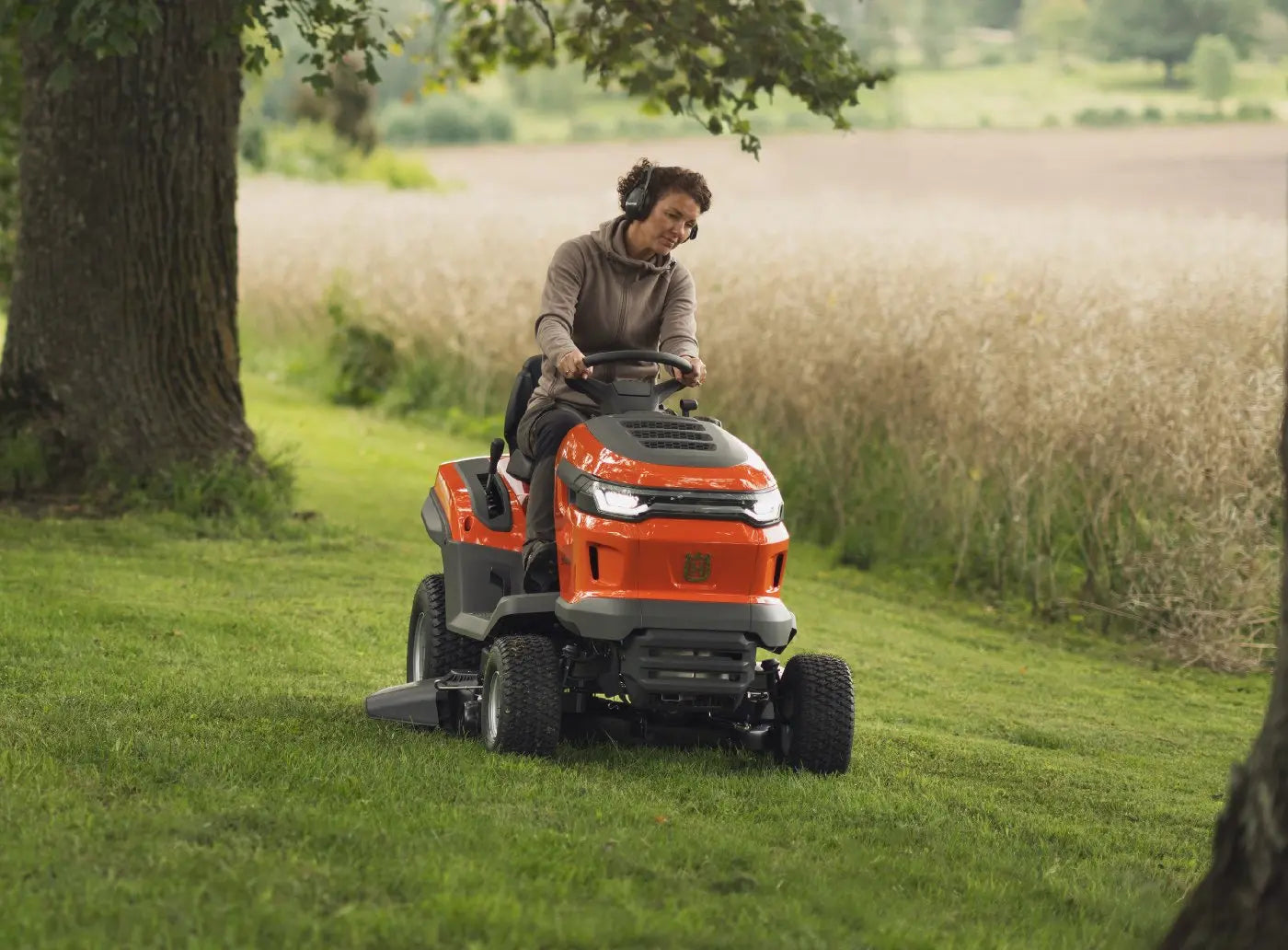 Husqvarna TS 215T Rasentraktor – leistungsstarker Aufsitzmäher
