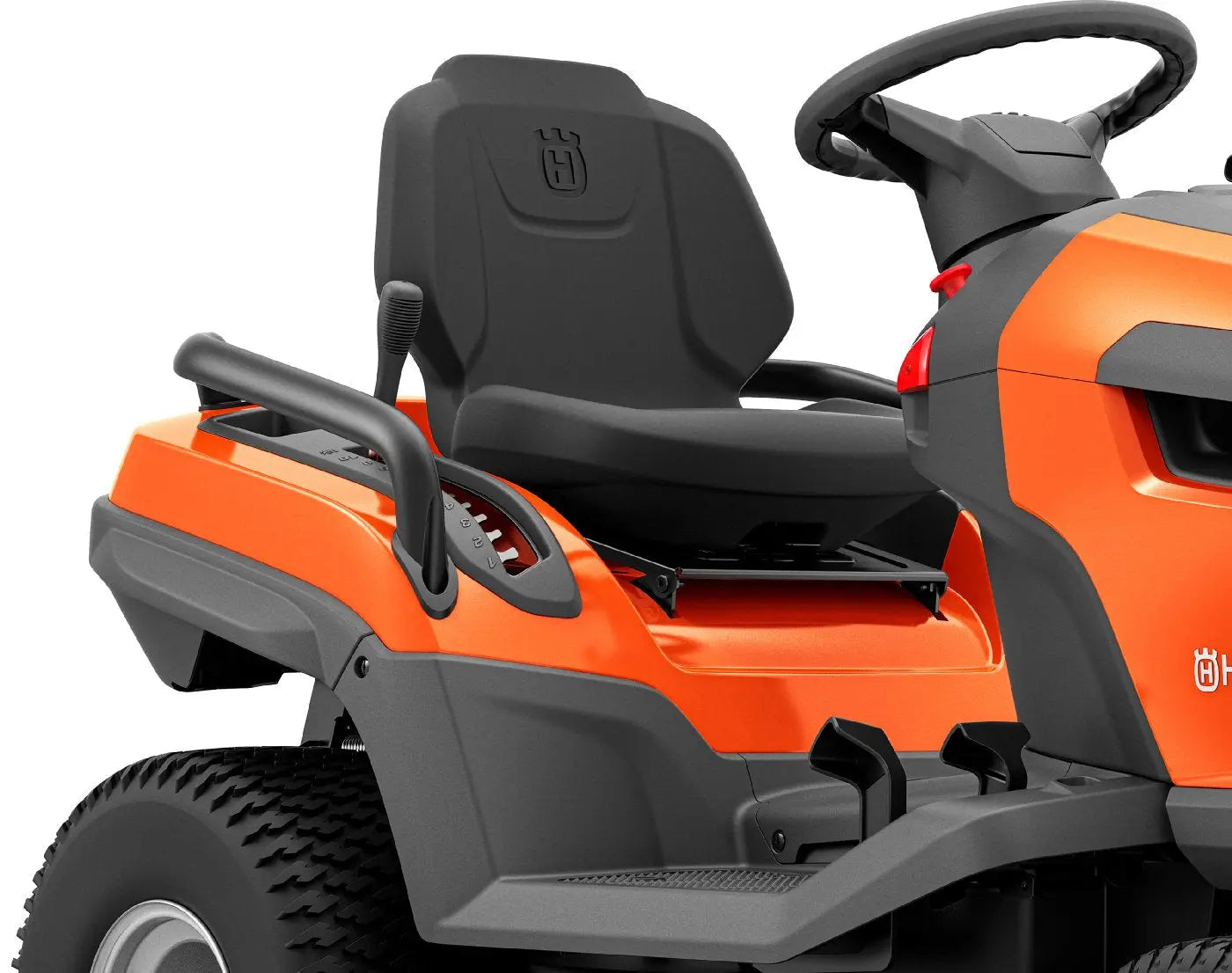 Husqvarna Rasentraktor TS 220T – Leistungsstarker Aufsitzmäher für große Rasenflächen