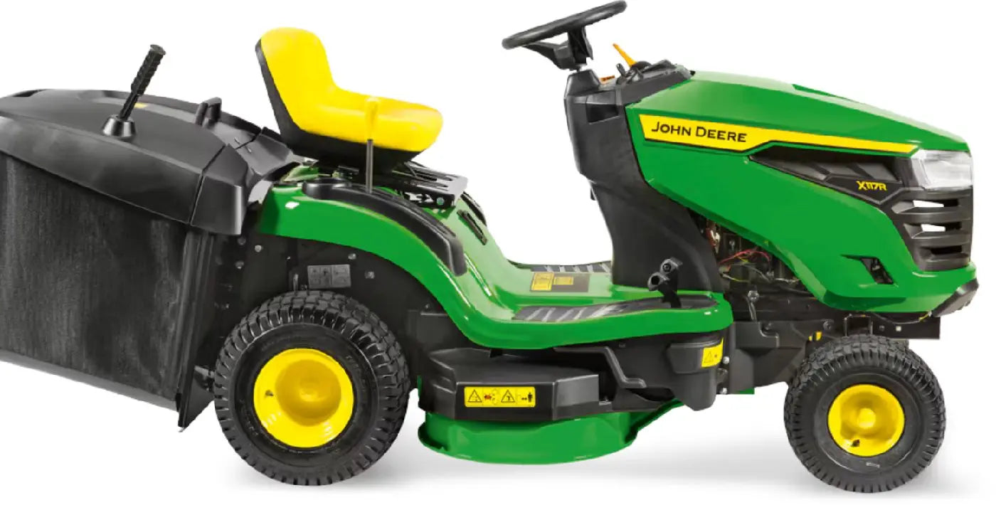 John Deere X117R Rasentraktor mit integriertem Grasfangsystem