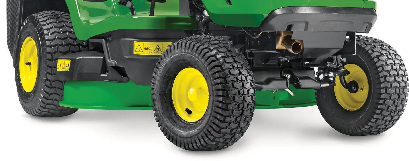 John Deere X117R Rasentraktor mit integriertem Grasfangsystem