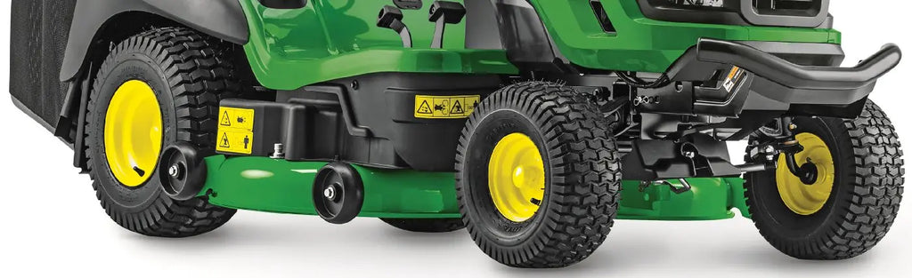 John Deere X167R Aufsitzrasenmäher mit 300-Liter-Fangkorb und Hydrostat-Antrieb