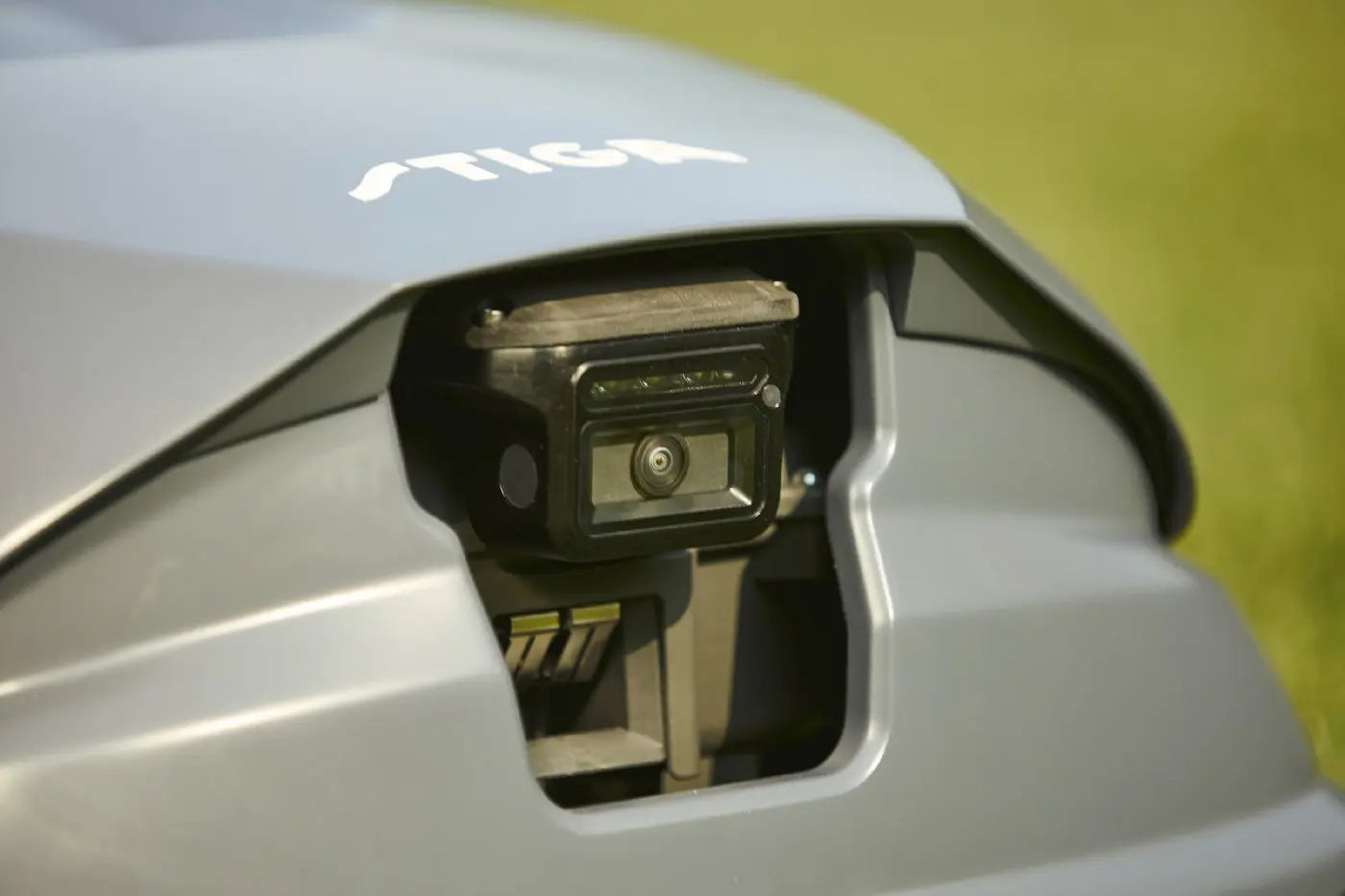 STIGA A 140v Mähroboter ohne Begrenzungskabel inkl. kostenloser Robotergarage