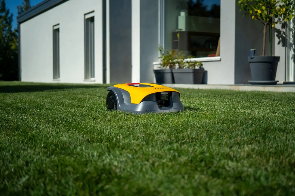 STIGA A 6v Mähroboter ohne Begrenzungskabel für bis zu 600 m² mit intelligenter GPS-Navigation
