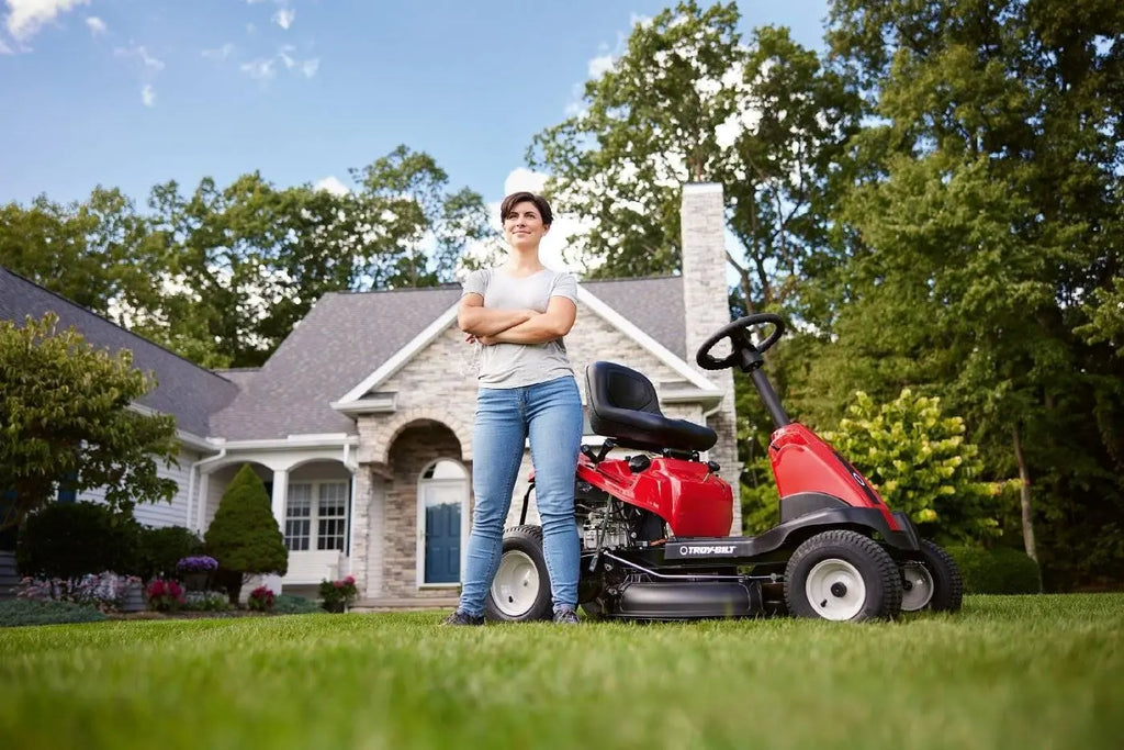 Troy-Bilt TB 76T-S Aufsitzmäher – Rasentraktor mit Seitenauswurf & 76 cm Schnittbreite
